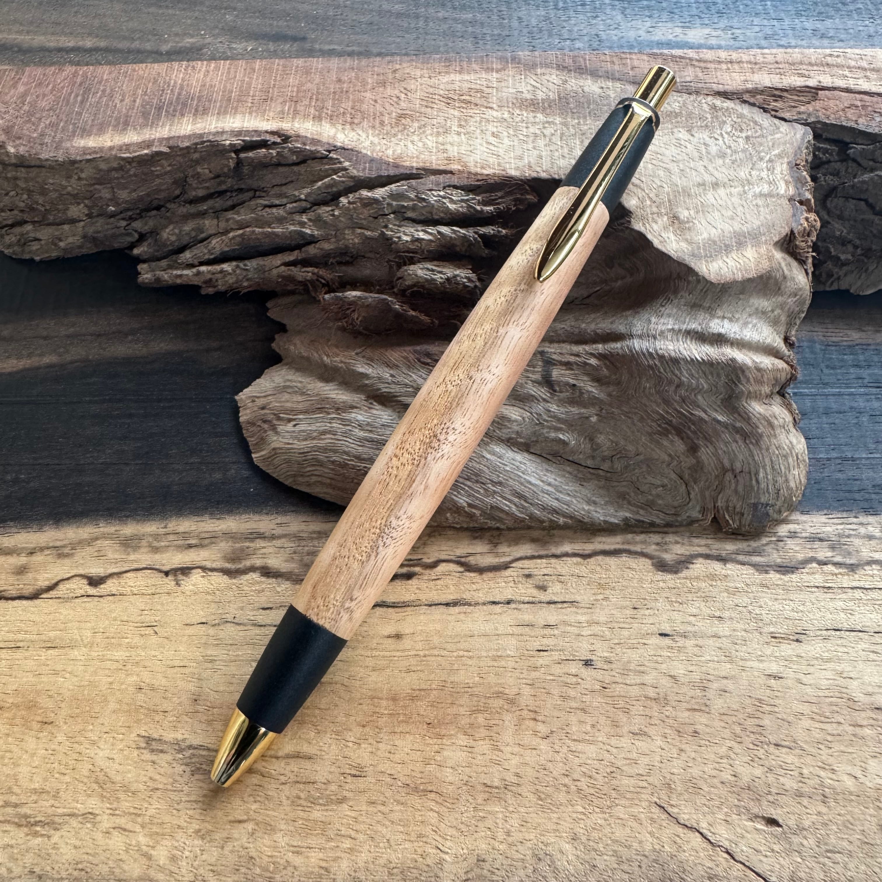 ユーカリ【受注生産の木軸ペン】