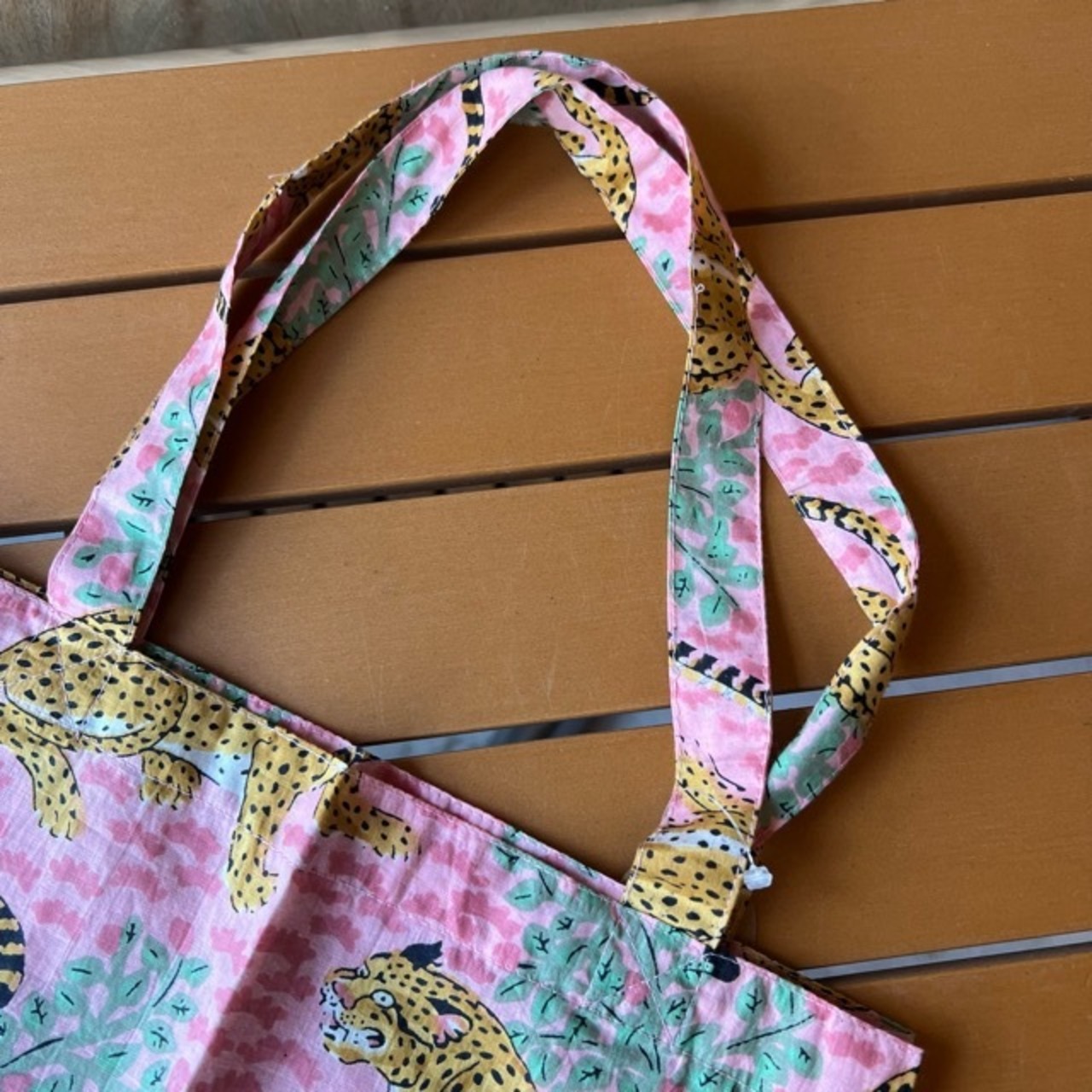 Hindi Logo Print Tote　9Type　ヒンディーロゴプリントトート　インド　アニマル　トートバッグ　バッグ　　India　animal