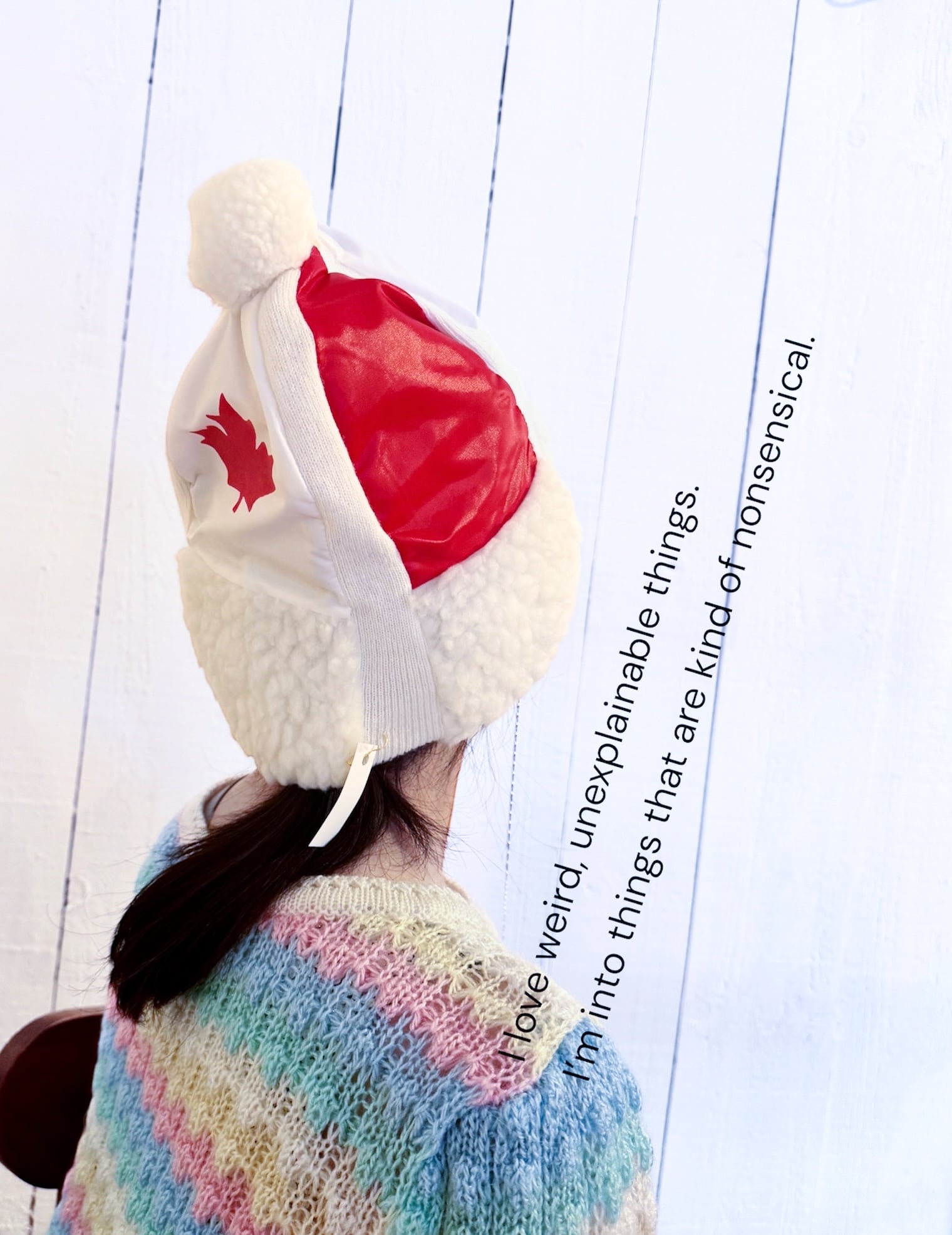 Vintage Canada Flag Boa Hat – Rare Piece