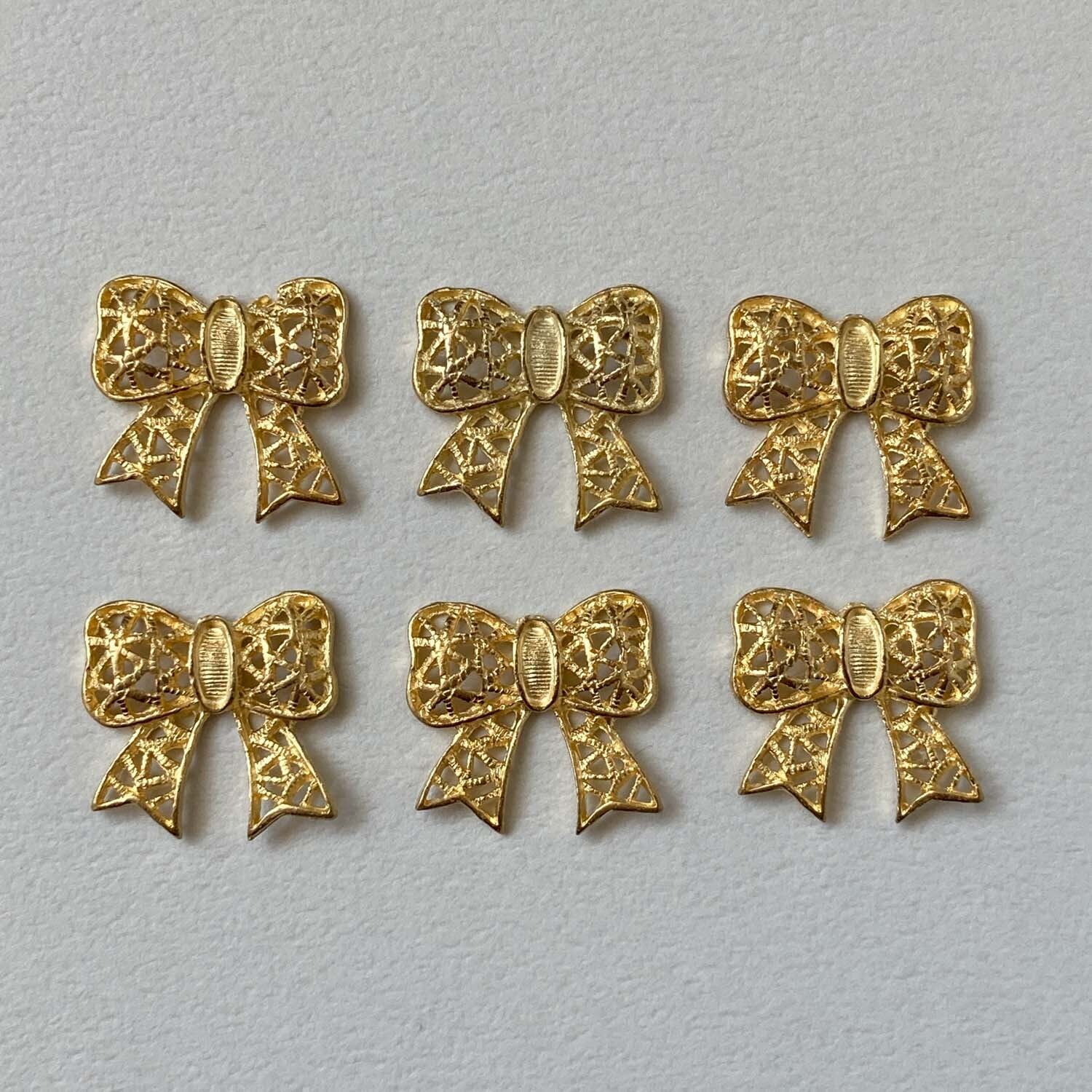 透かしメタルリボンパーツ | Pay ID