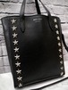 2020SS極美品★JIMMY CHOO ジミーチュウ BRIAブリア ☆スタースタッズ クロスボディ 2way レザー トート バッグ 黒★ コーデのポイントに♪