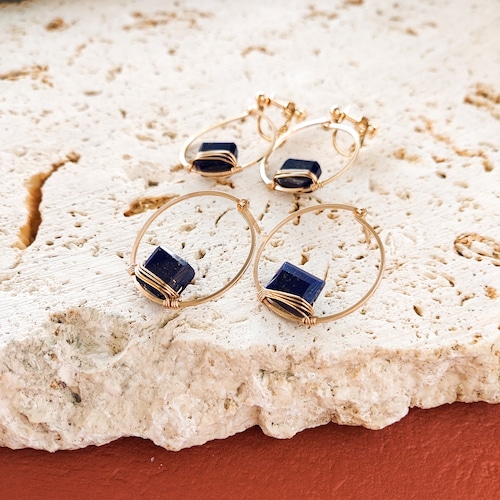 横山由依さん着用 14kgf Lapis lazuri wrapped pierced earrings / earrings