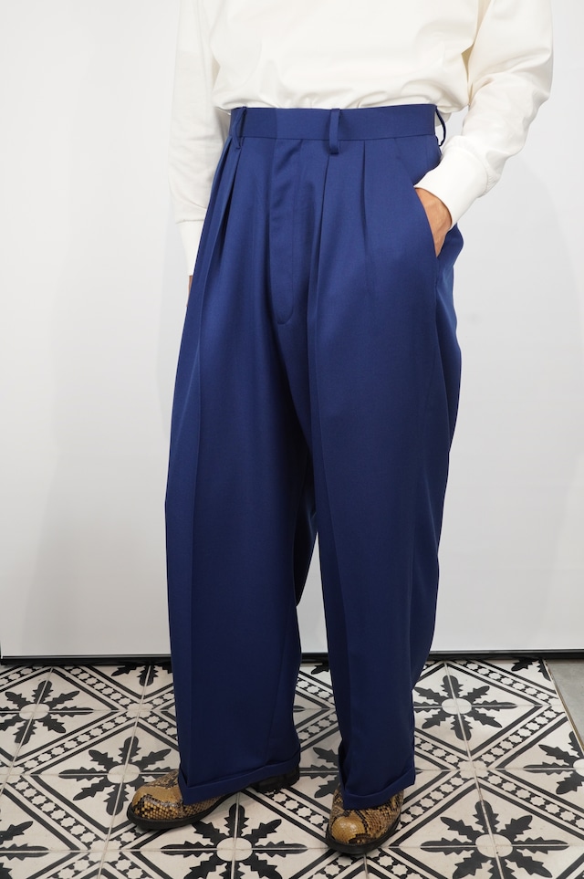 APOCRYPHA TOKYO/2tucks Wide Trousers