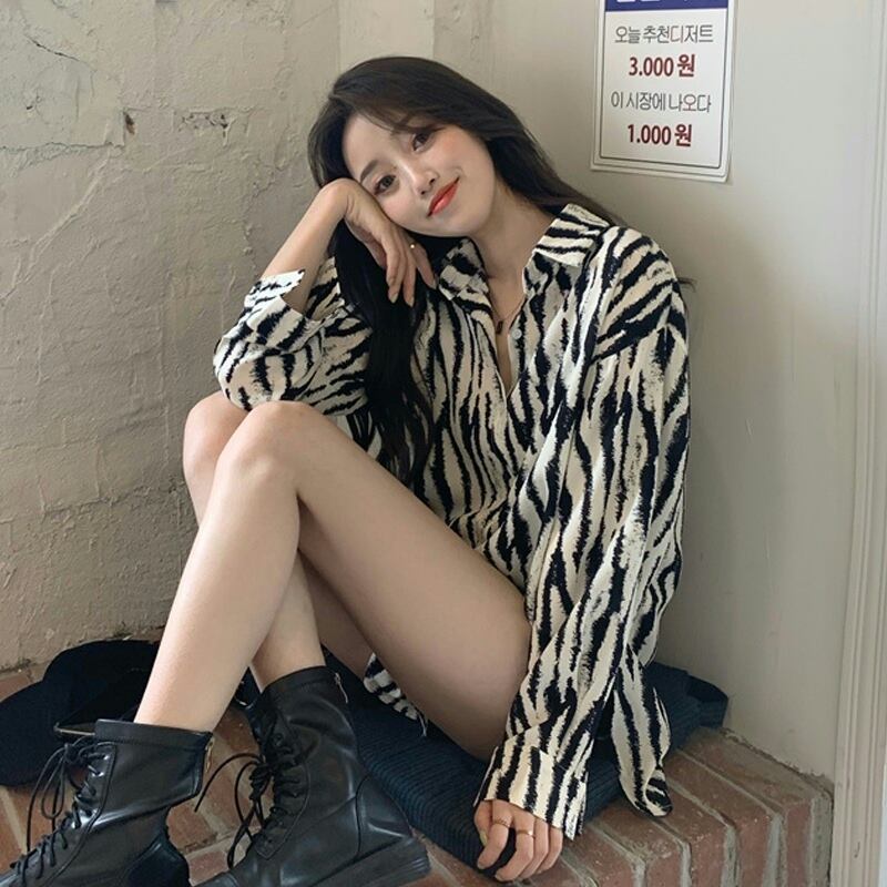 スプリングオータムプリント柄シャツ スタンダードスタイルトップス ロング レトロ 春物 秋物 試着室26074056358