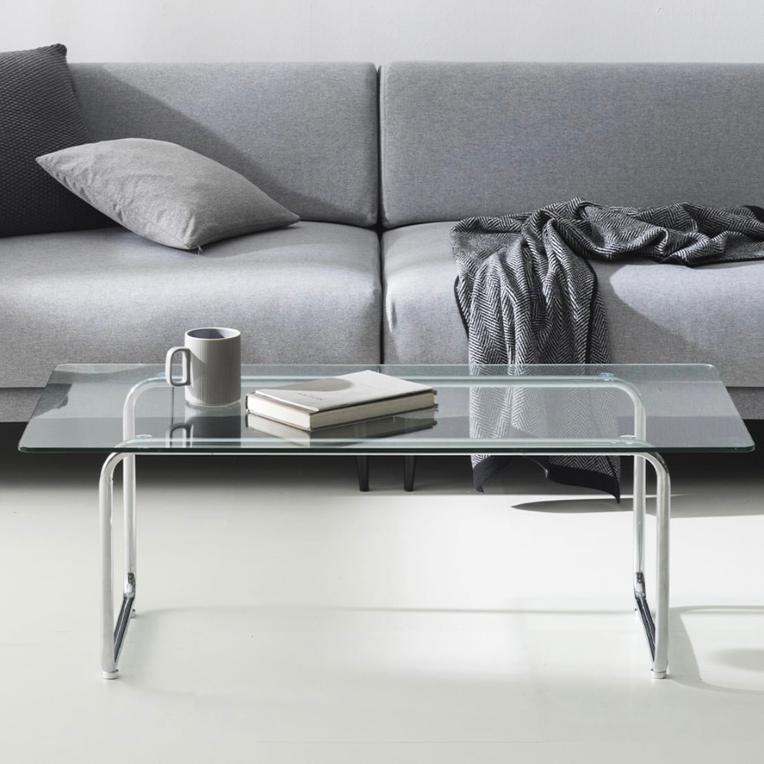 T squere glass table / T スクエア ガラス テーブル ダイニング