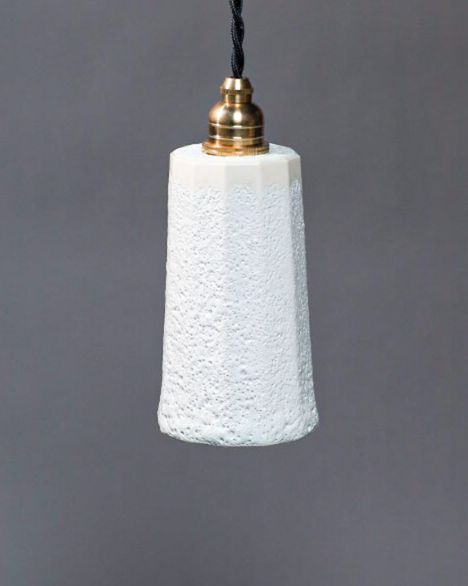 kaleido flute pendant light -white apollo-