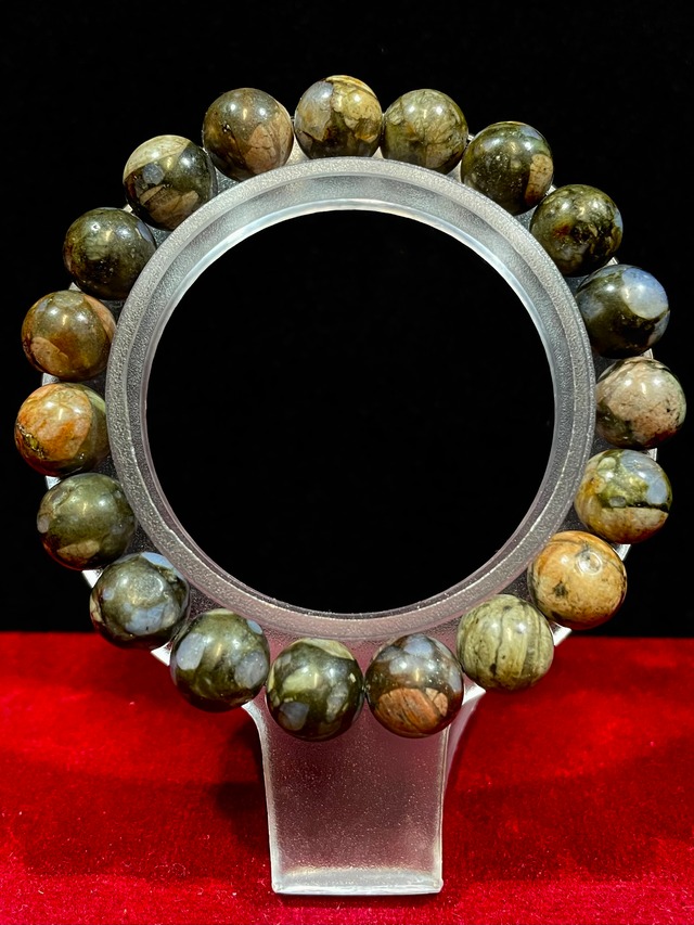 2) 調和と癒しのメロディ・ストーン「ケセラ・ストーン」ブレスレット10mm