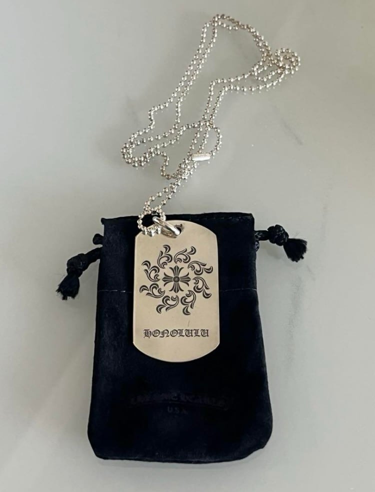 ドラケン【正規品・美品・付属完備】CHROMEHEARTS ドッグタグ ドラケン【正規品・美品・付属完備】CHROMEHEARTS ドッグタグ クロム