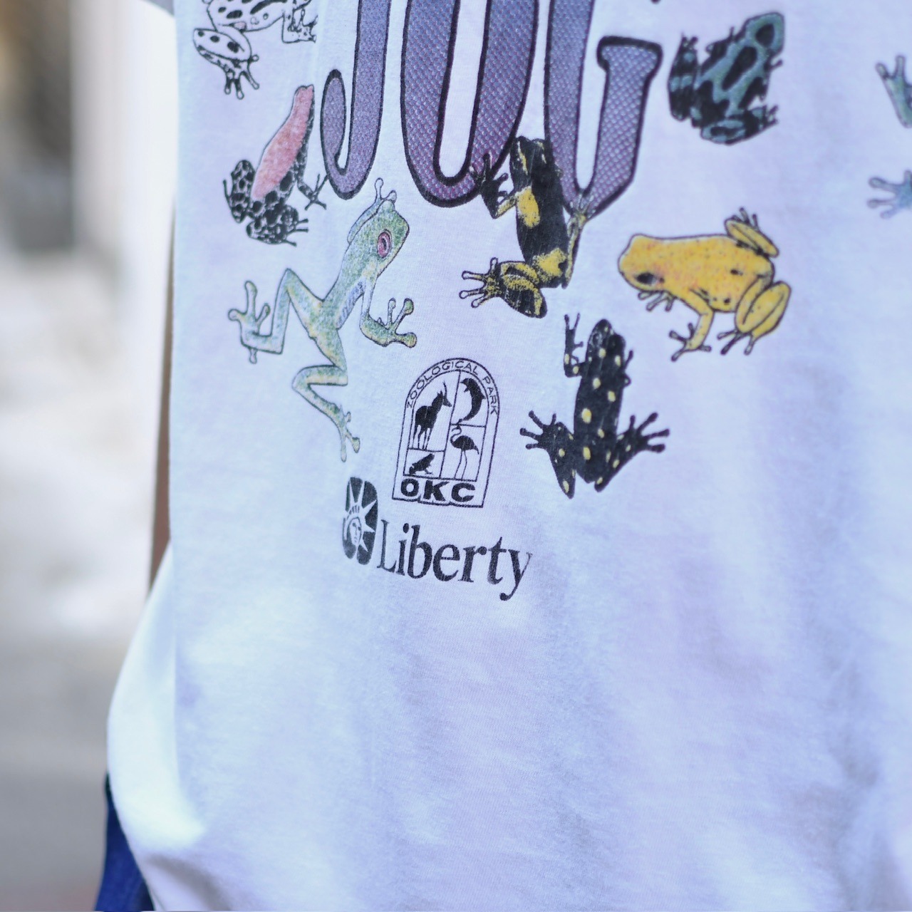 94's various frogs print tee