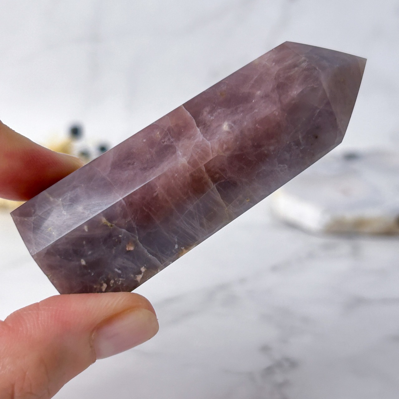 ラベンダーローズクォーツ