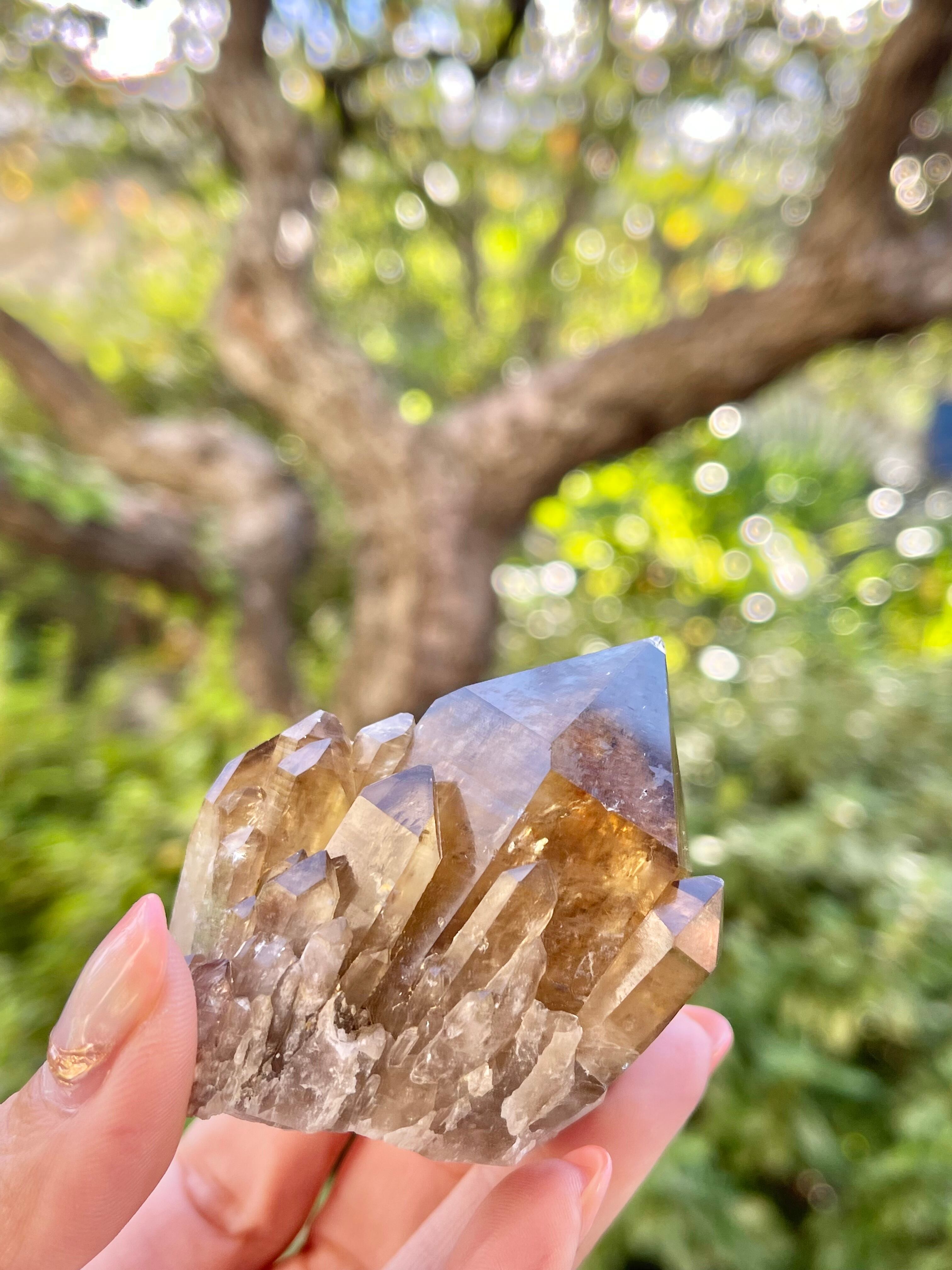 コンゴ産　高品質クンダリーニクォーツ(ファントム)