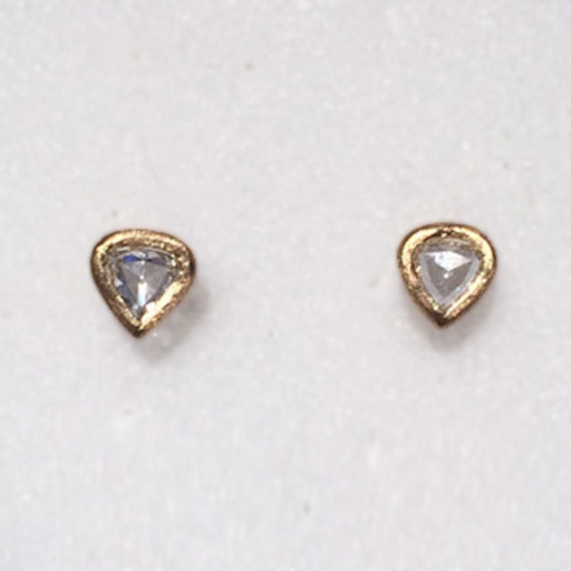 Gravity / Rose Cut Diamond Pierced Earring / Pair（E110-YD ）