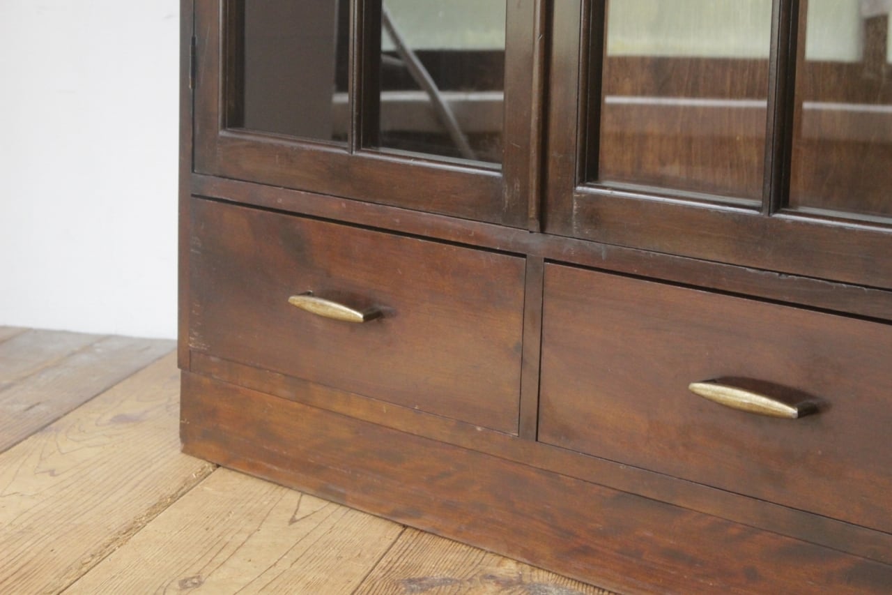 レトロ ガラスキャビネット 本箱 収納 食器棚 ラック 引き出し 抽斗 2杯 レトロ ガラスキャビネット 本箱 収納 食器棚 ラック 引き出し