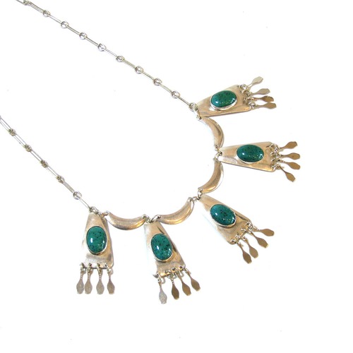 Vintage silver 925 green turquoise drop design necklace