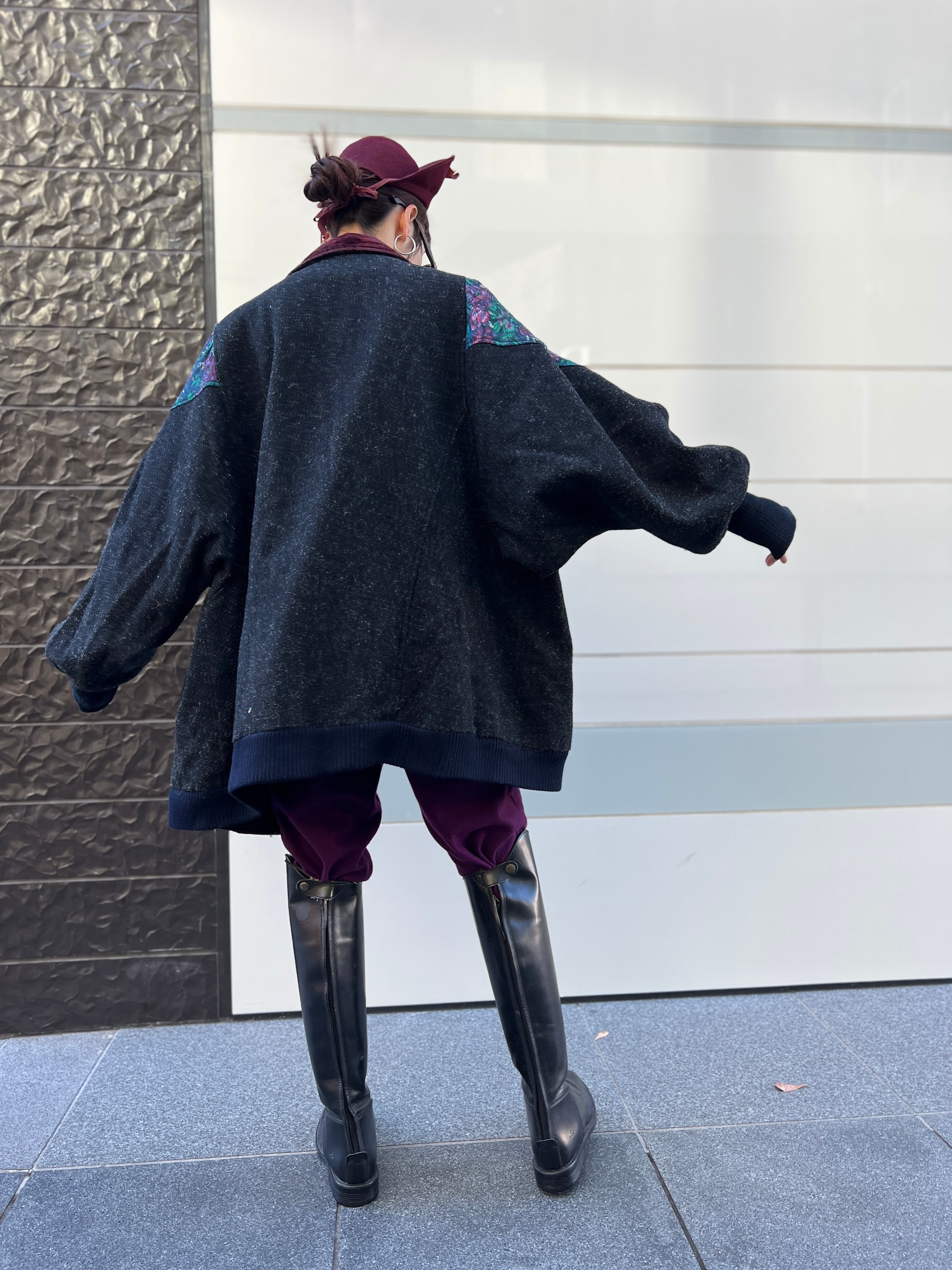 80s dolman sleeve black wool × floral switching Coat