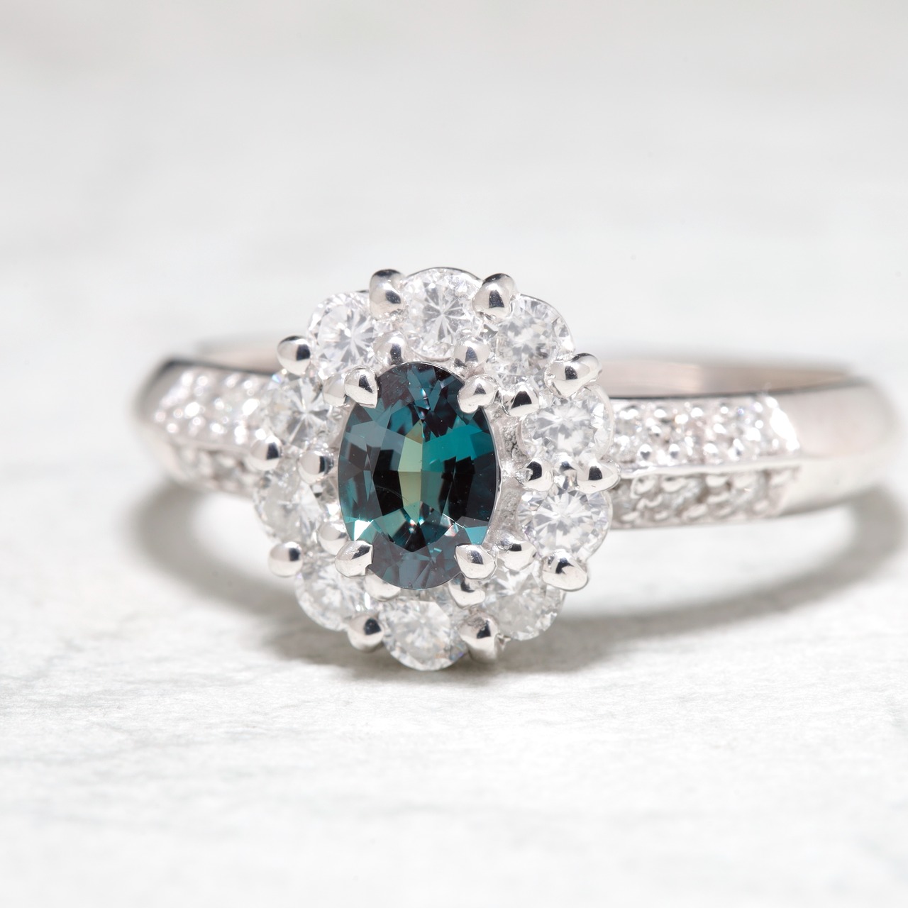 アレキサンドライト リング pt900 / 0.440ct / DA 0.700ct