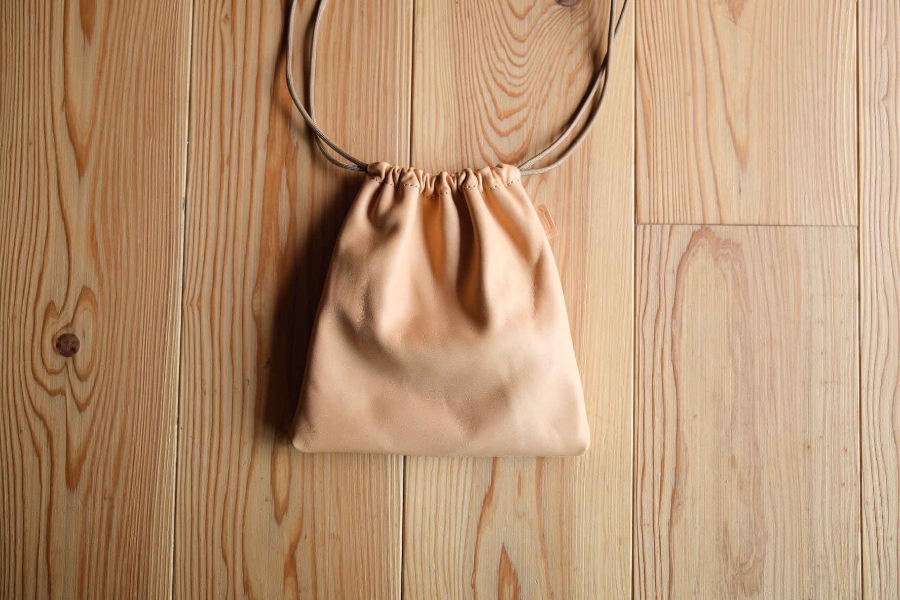 《即納》drawstring pouch(M)【horse natural】