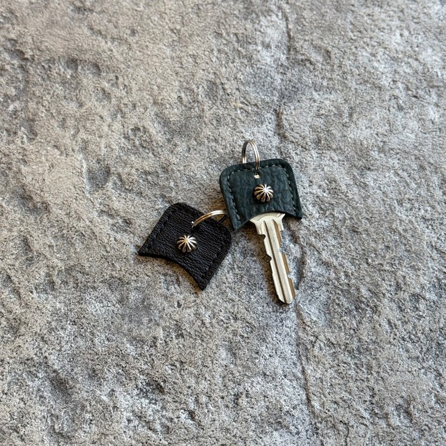 【限定商品】キーカバー スタッズ シャーク