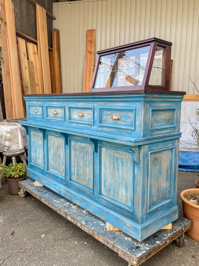 ろくろ足付きガラスショーケース　アンティーク調ディスプレイケース　パン屋さんお菓子屋さんジュエリーショップ向け