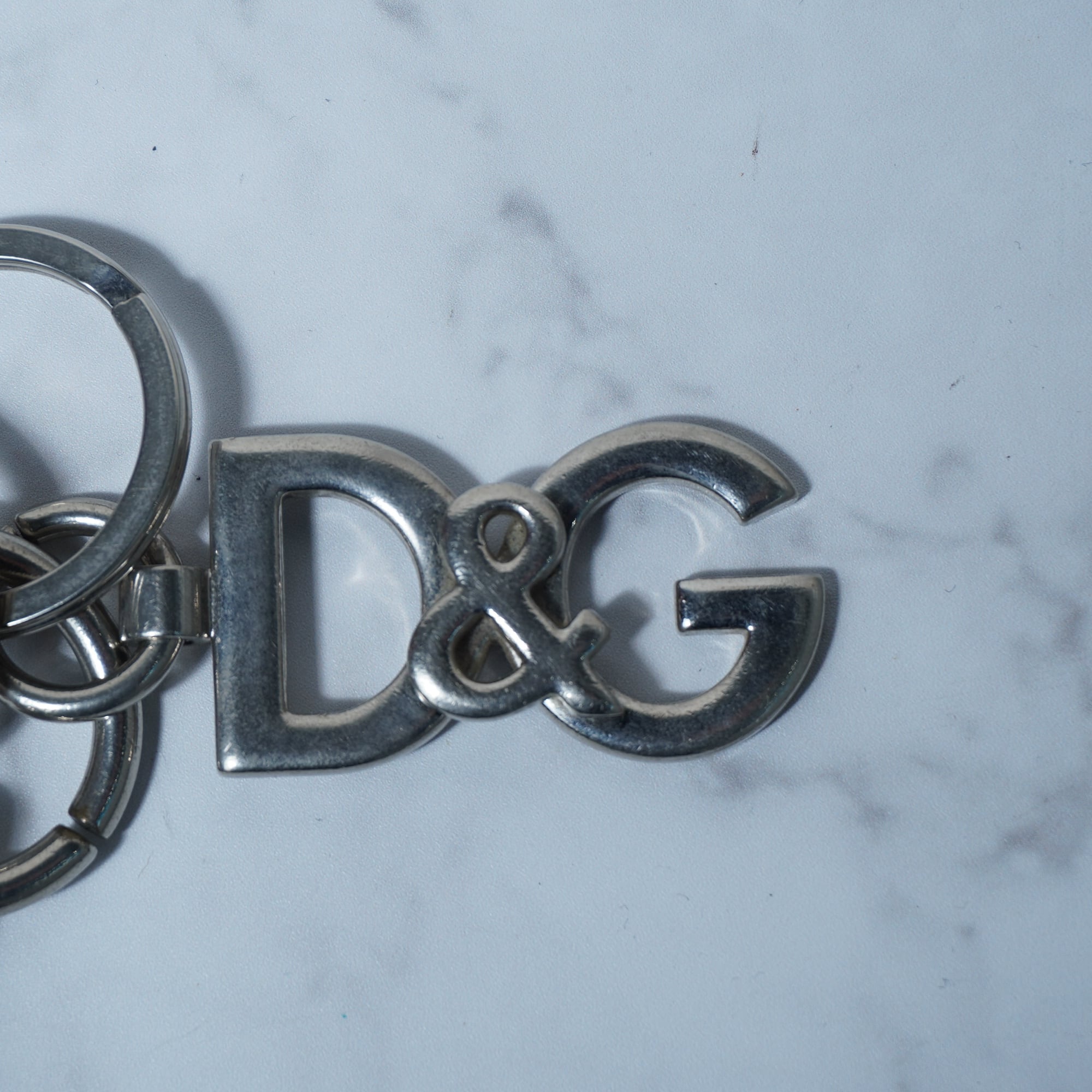 DOLCE＆GABBANA】ドルチェ＆ガッバーナ D&Gロゴキーホルダー silver