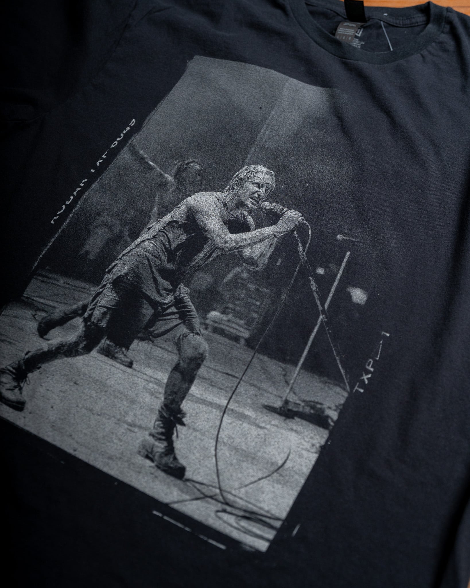 THRIFTY LOOK】NINE INCH NAILS TEE 新品 ユーズド加工 L XL ナイン