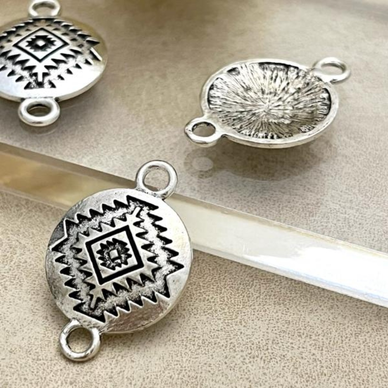 【4個】チマヨ両カンチャーム/Ｗカン/オルテガ/パーツ/ネイティブ/コネクター