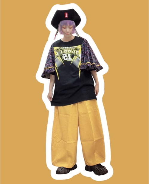 【9/27(日)21:00-9/30(水)12:00まで限定❣️】+R / Petal Tee（ブラック×パープル）