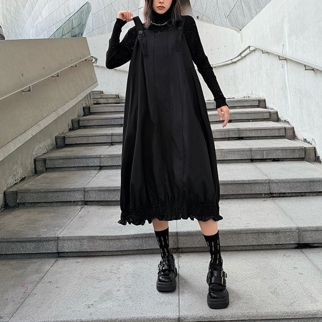 BLACK A-LINE MIDI STRAP DESIGN JUMPER DRESS 1color M-15649