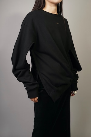 SLEEVE SIDE SLIT SWEAT TOPS (BLACK) 2303-52-HK100
