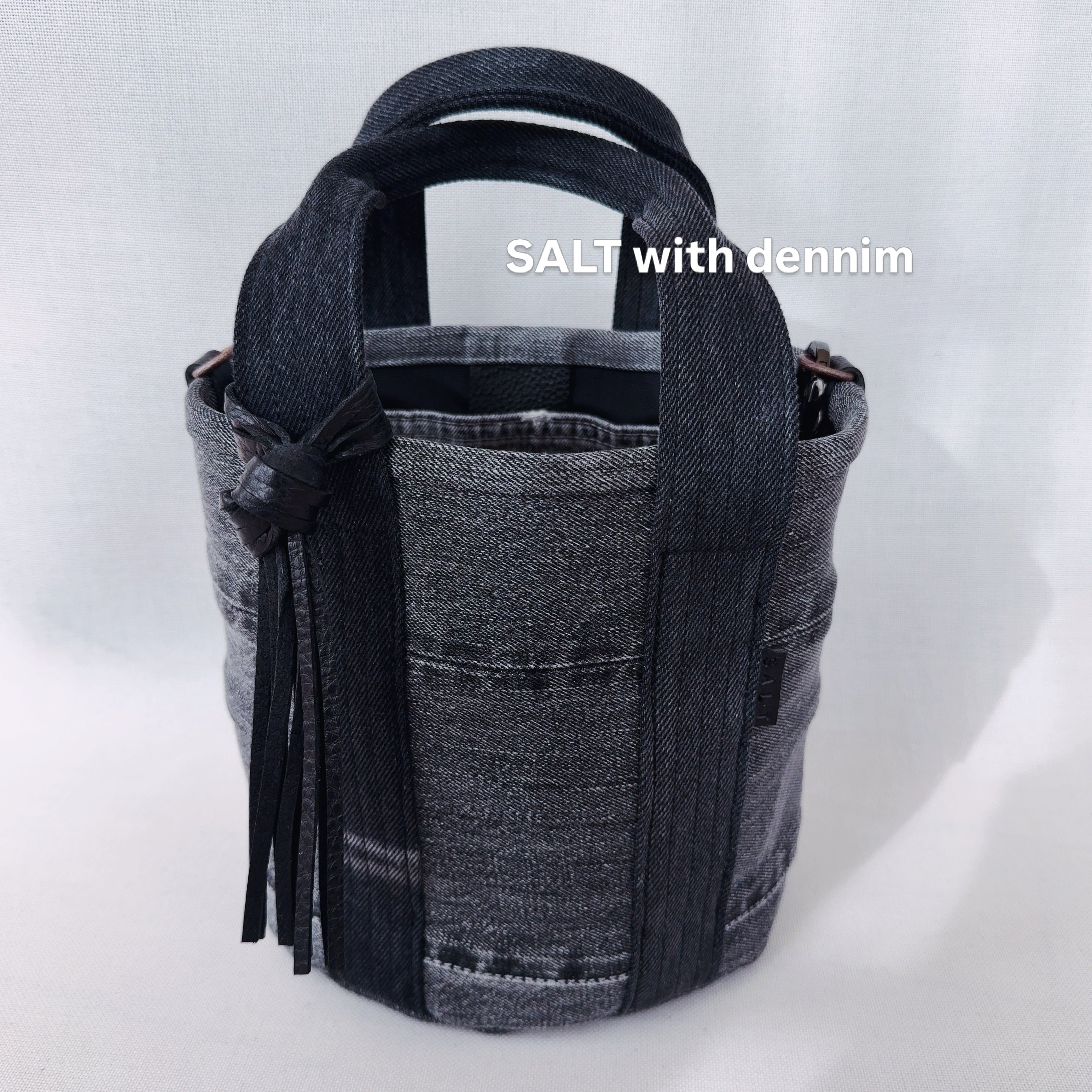 Black miniバケツトート No.6748