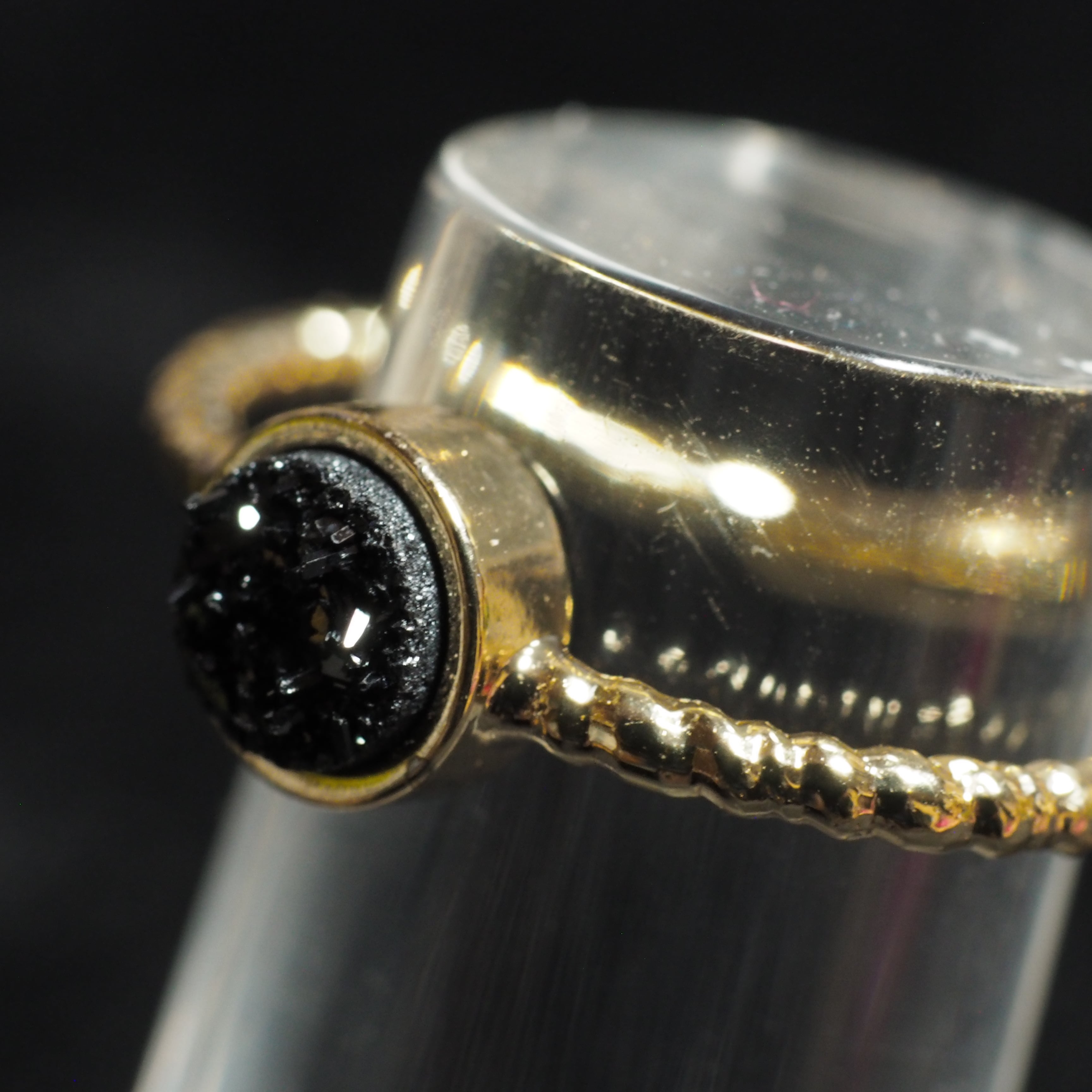 ドゥルージーリング ドゥルージーカルセドニー リング / Window Druzy Chalcedony