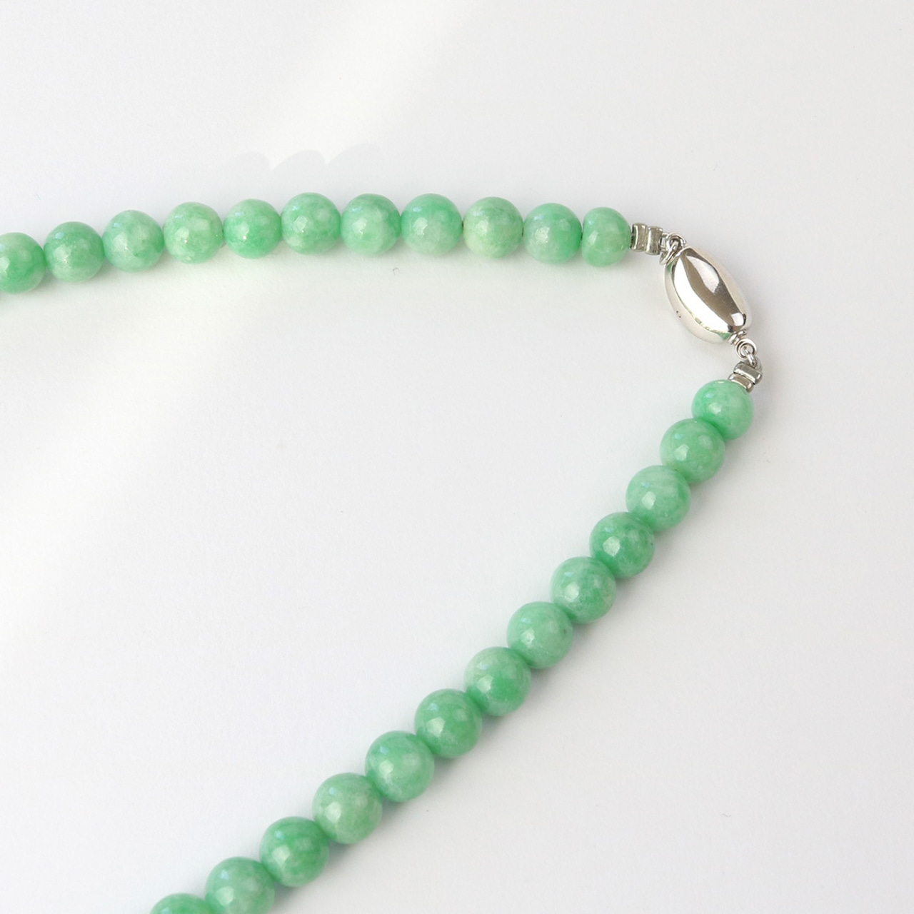 不動の定番デザイン！翡翠ネックレス A貨翡翠 jd_ne1080