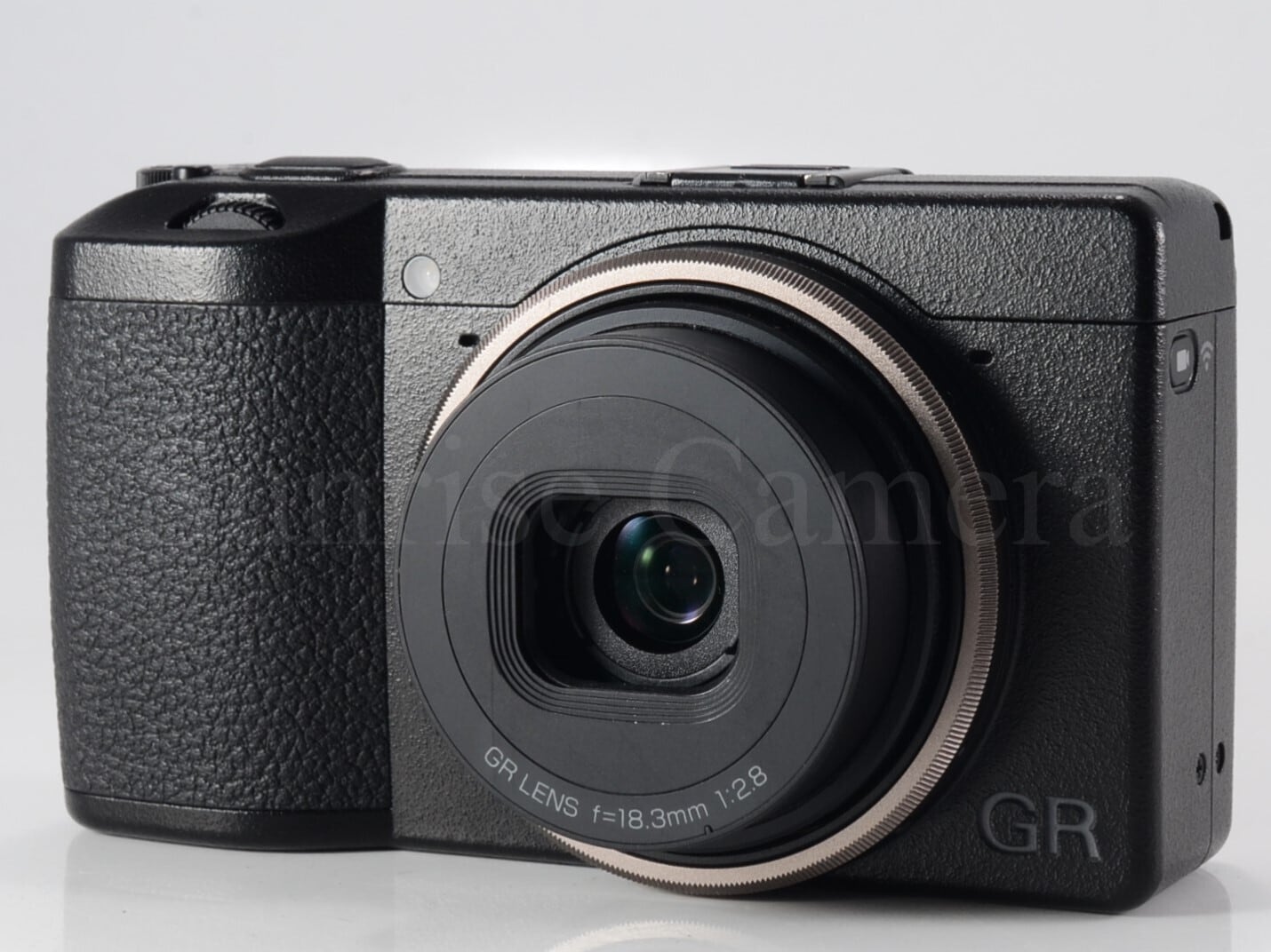 Ricoh フィルムカメラ フィルムカメラの感覚で楽しむ｜RICOH GR III＆IIIx | ShaSha