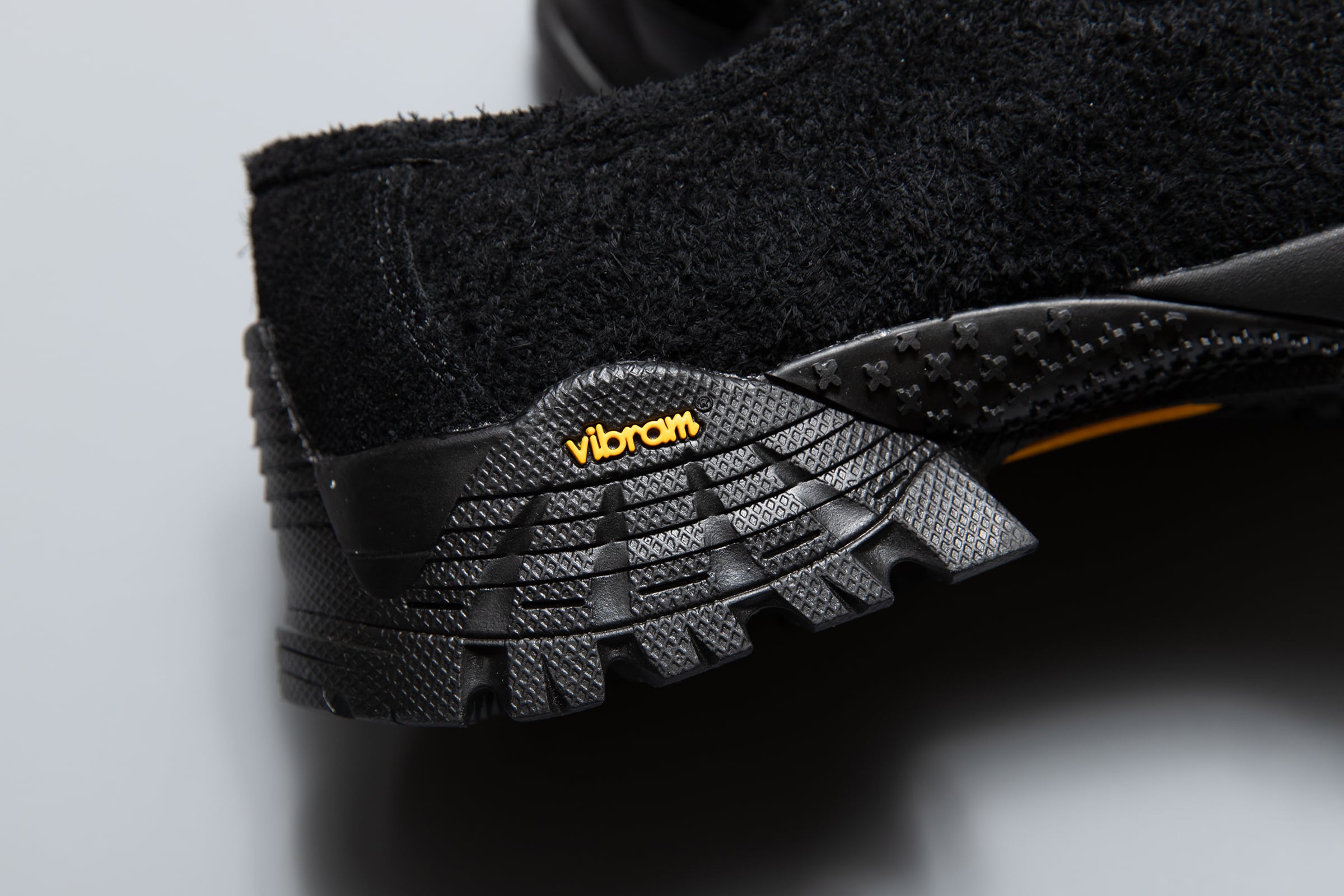 PLAYGROUND pg KNOCK 44サイズ 美品】PLAYGROUND pg KNOCK 44サイズ 黒 ブラック PG Knock2 Suede