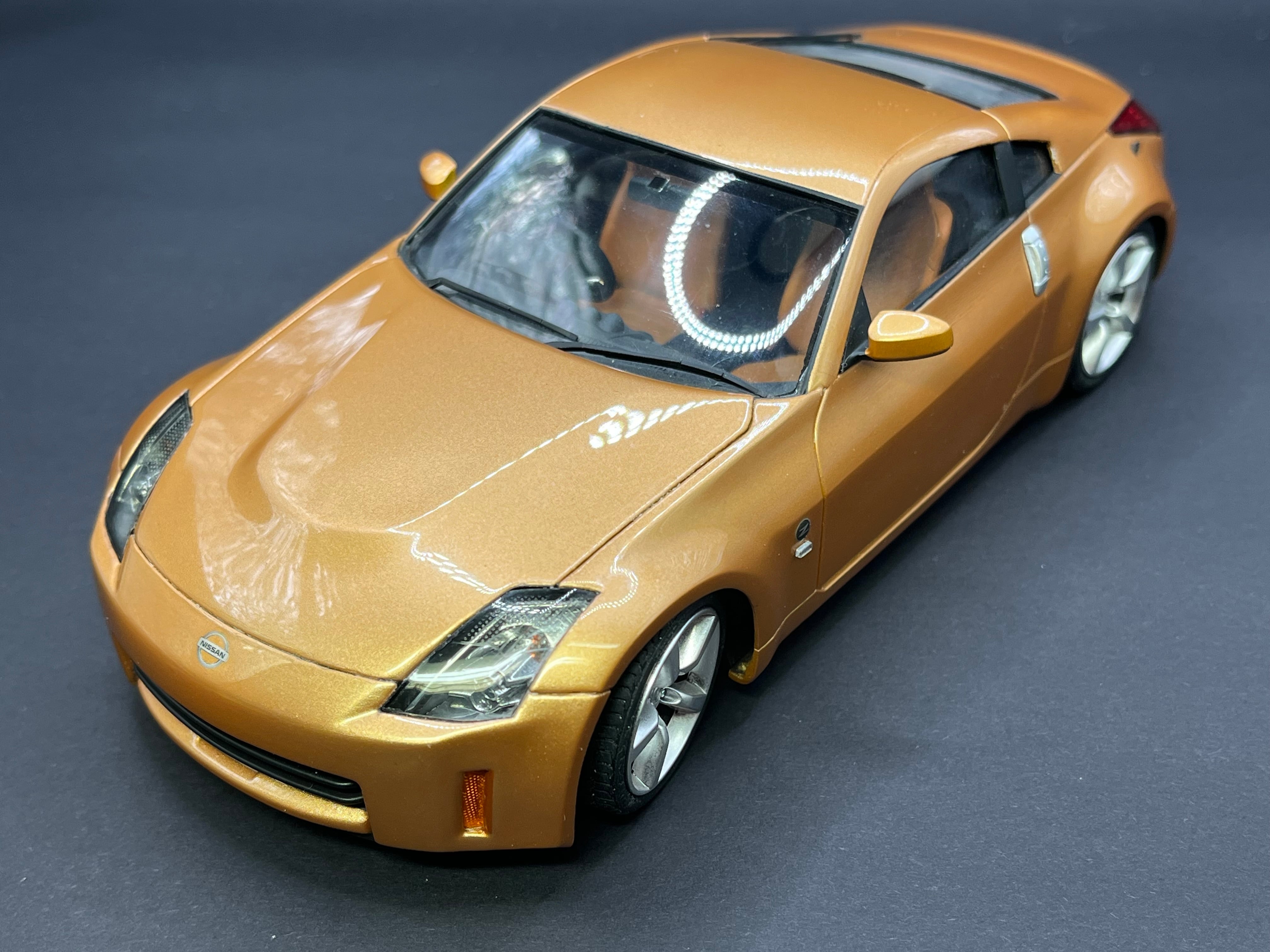 完成品アーカイブ / 現品販売】1/24 アオシマ フェアレディZ (Z33