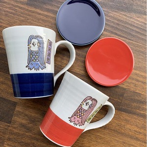 波佐見焼　蓋付マグカップ　アマビエ 2-087