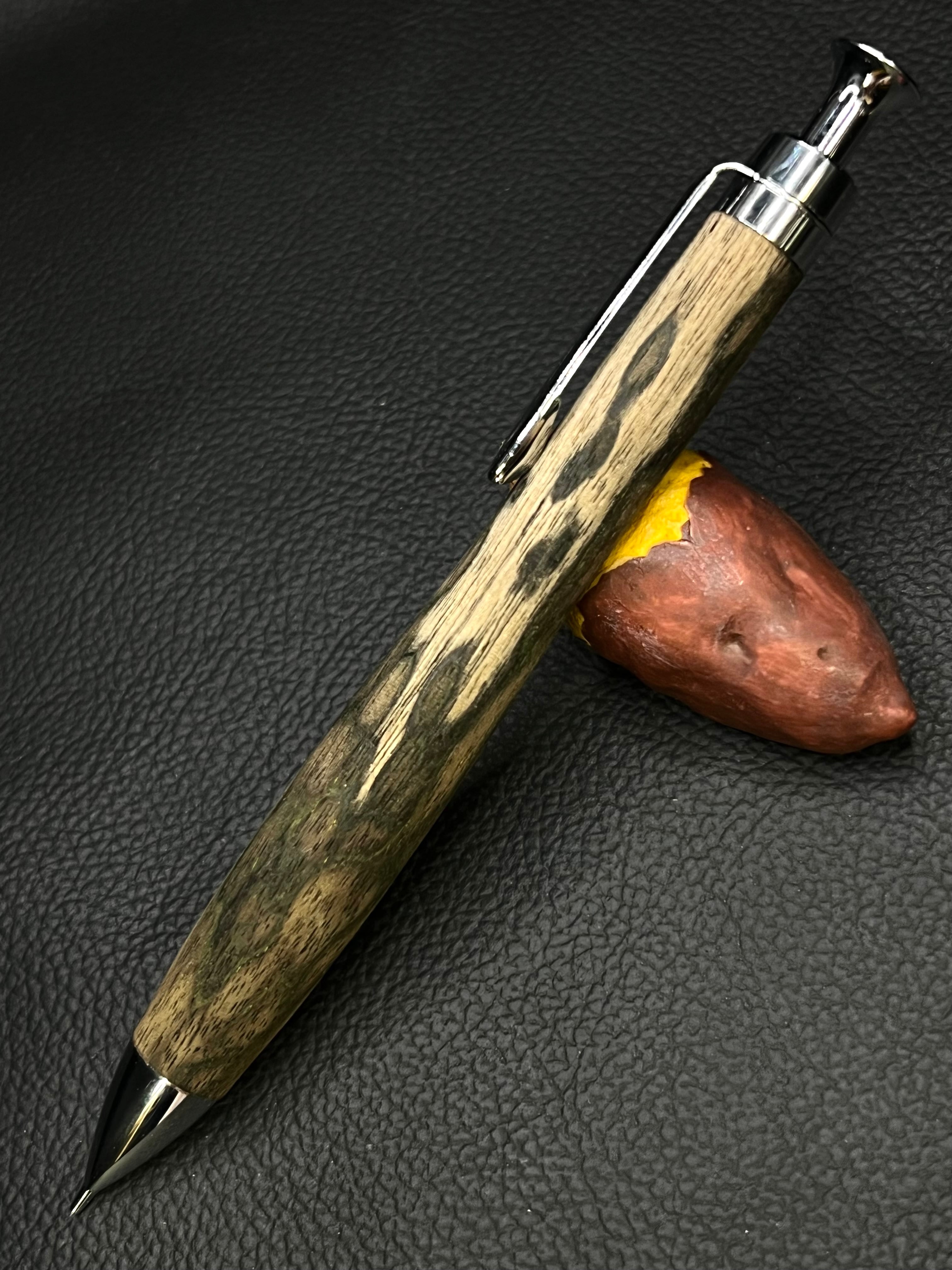 90090a35cb638efaa52656d52bf4c2