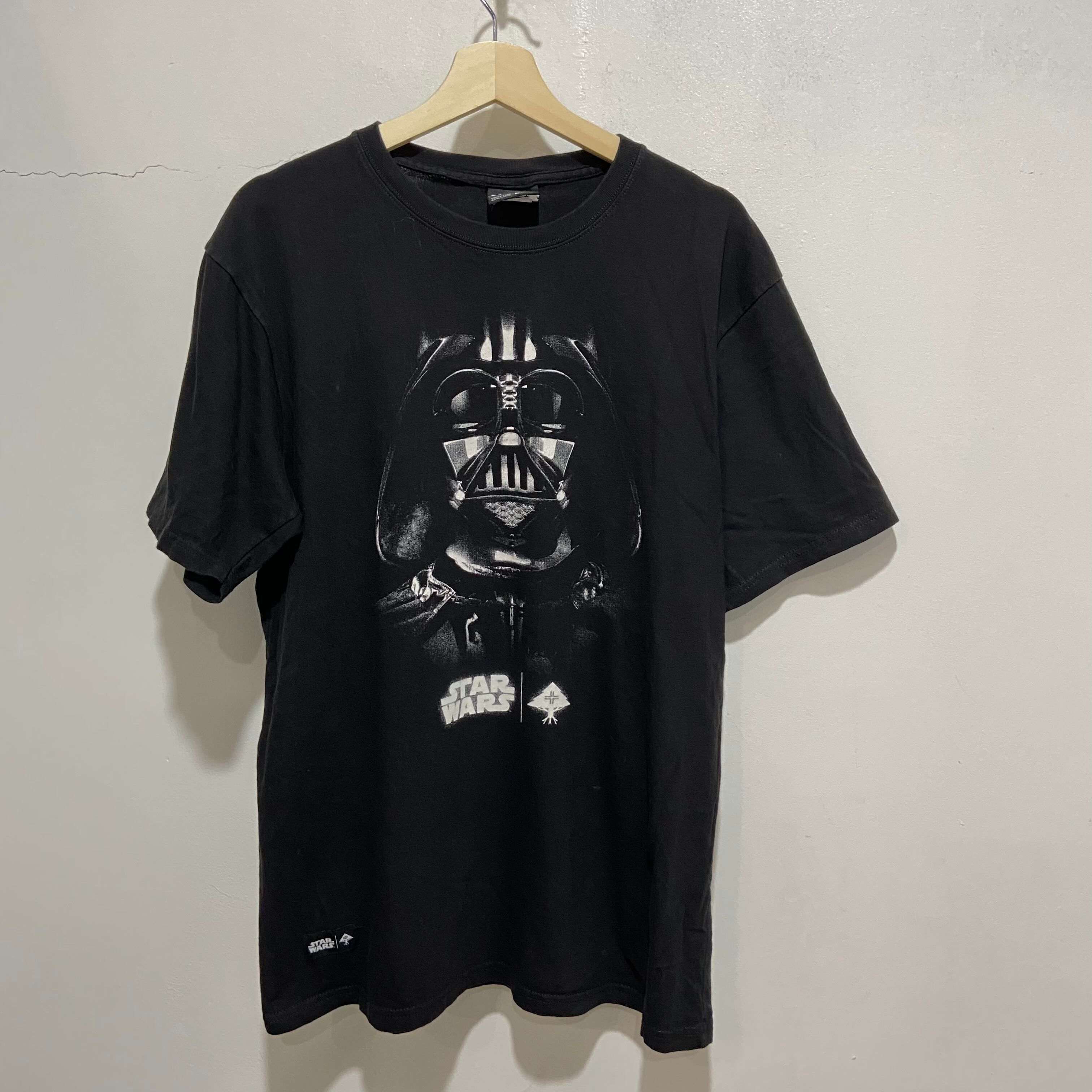 プリントワンポイント生産国STAR WARS スターウォーズ ダースベイダー 映画 ムービーTシャツ メンズL /eaa351579