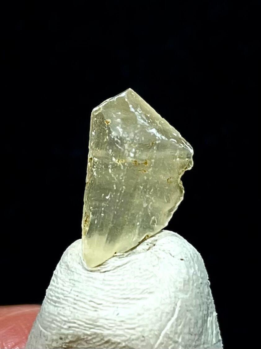 【原石】モルダバイト 1) モルダバイト原石(中型) | レムリアの太陽