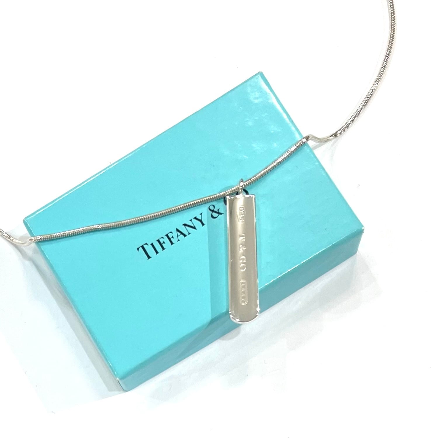 TIFFANY & Co.】 2772 1837 バーネックレス SV925 スネークチェーン
