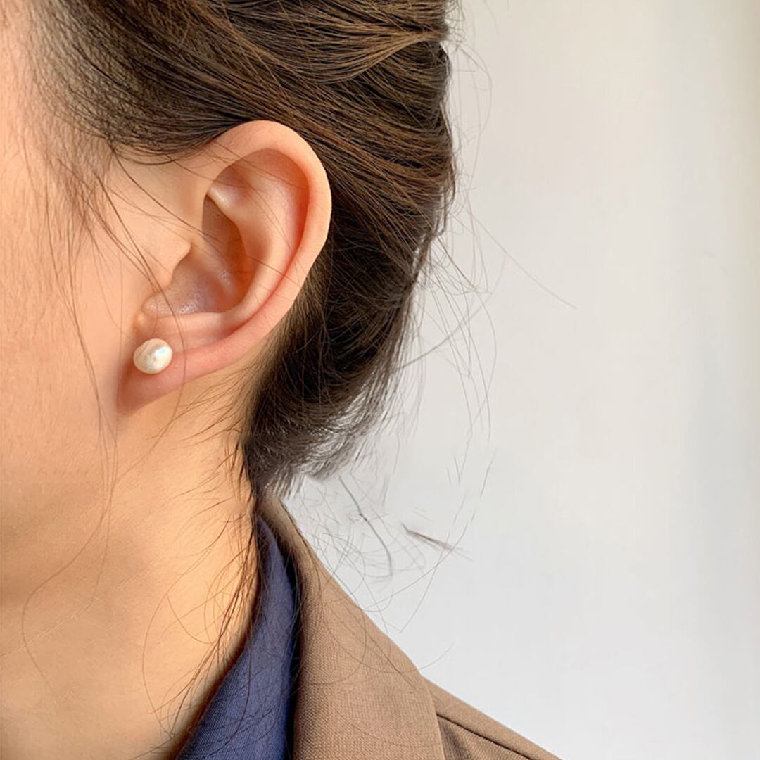 ランダムパールピアス K0151