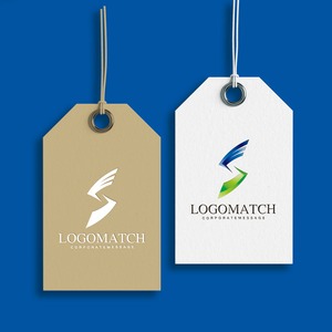 強い意志で飛躍するSのロゴ