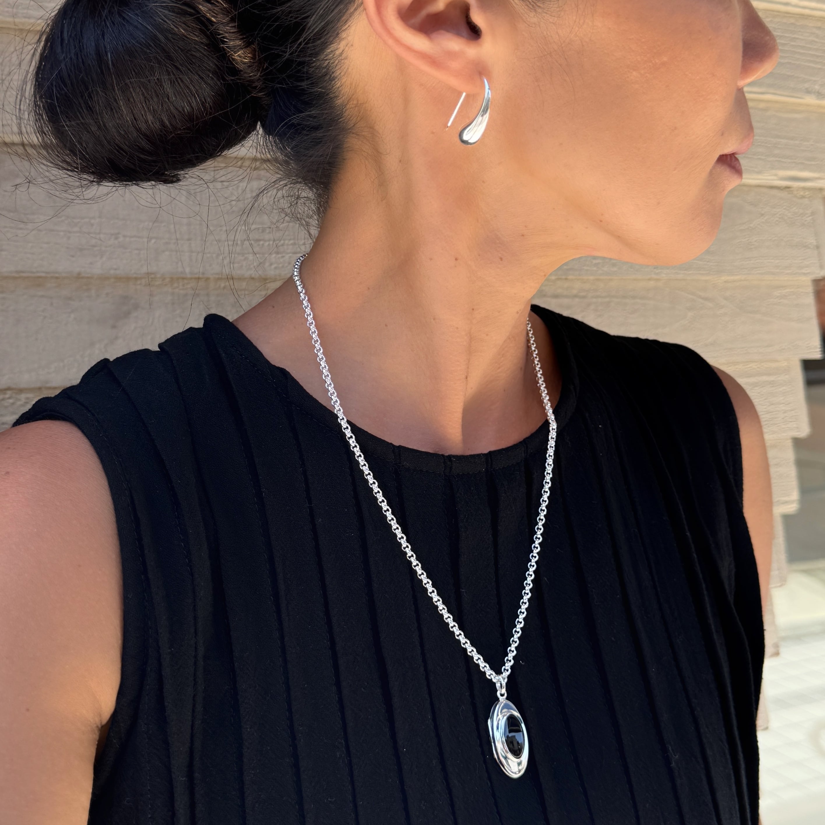 ラスト2！！】オニキス オーバル ロケット ペンダント （チェーン