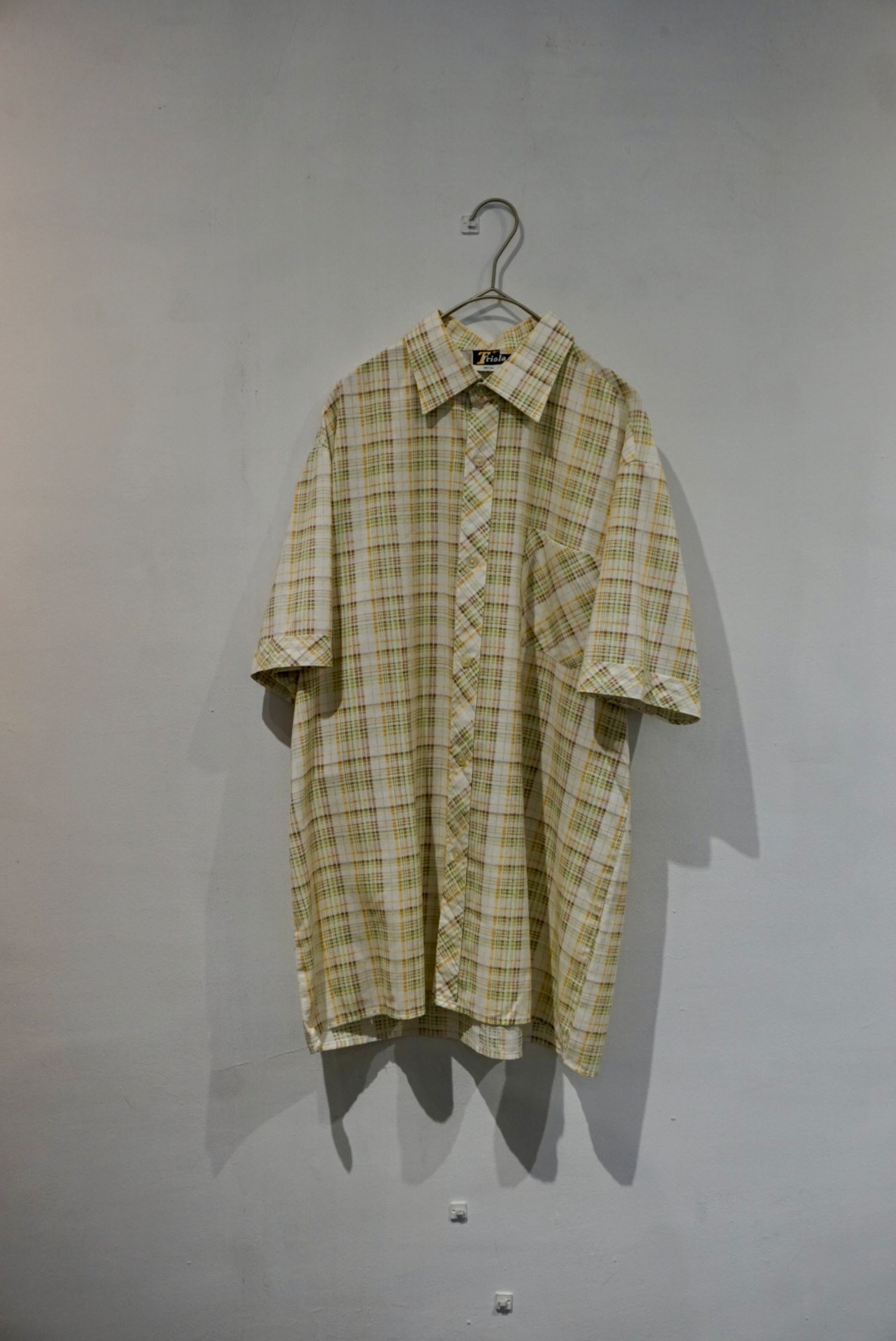 unknown plaid s/s shirt