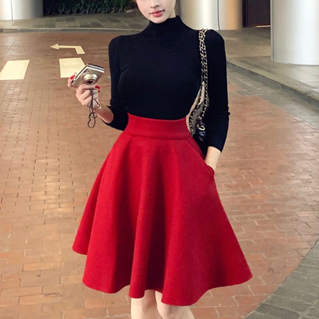 フェミニン 上品コーデ ブラック セーター × レッド スカート 2点セットアップ