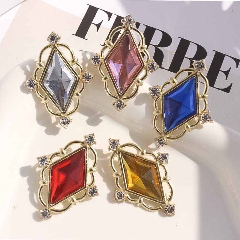 コスプレアイテム 撮影用アイテム アクセサリー ビジュー ビーズパーツ