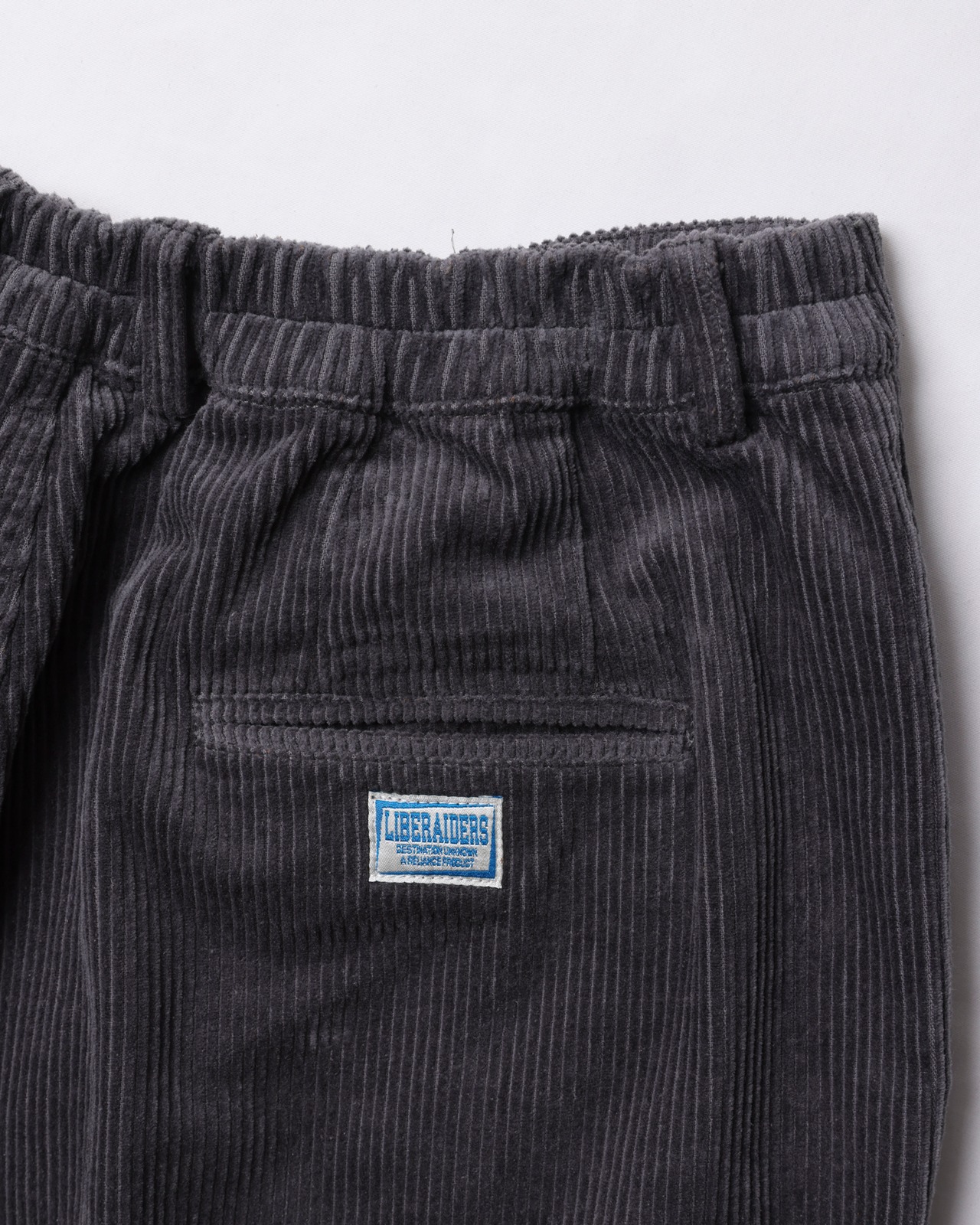 【Liberaiders】CORDUROY TAPERED SLACKS