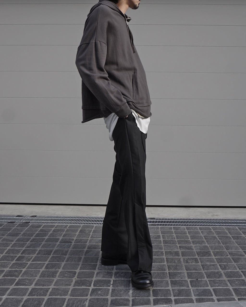 ASKYY / SIDE BUTTOM FLARED SLACKS for SUMMER / BLK | ASKYY TOKYO