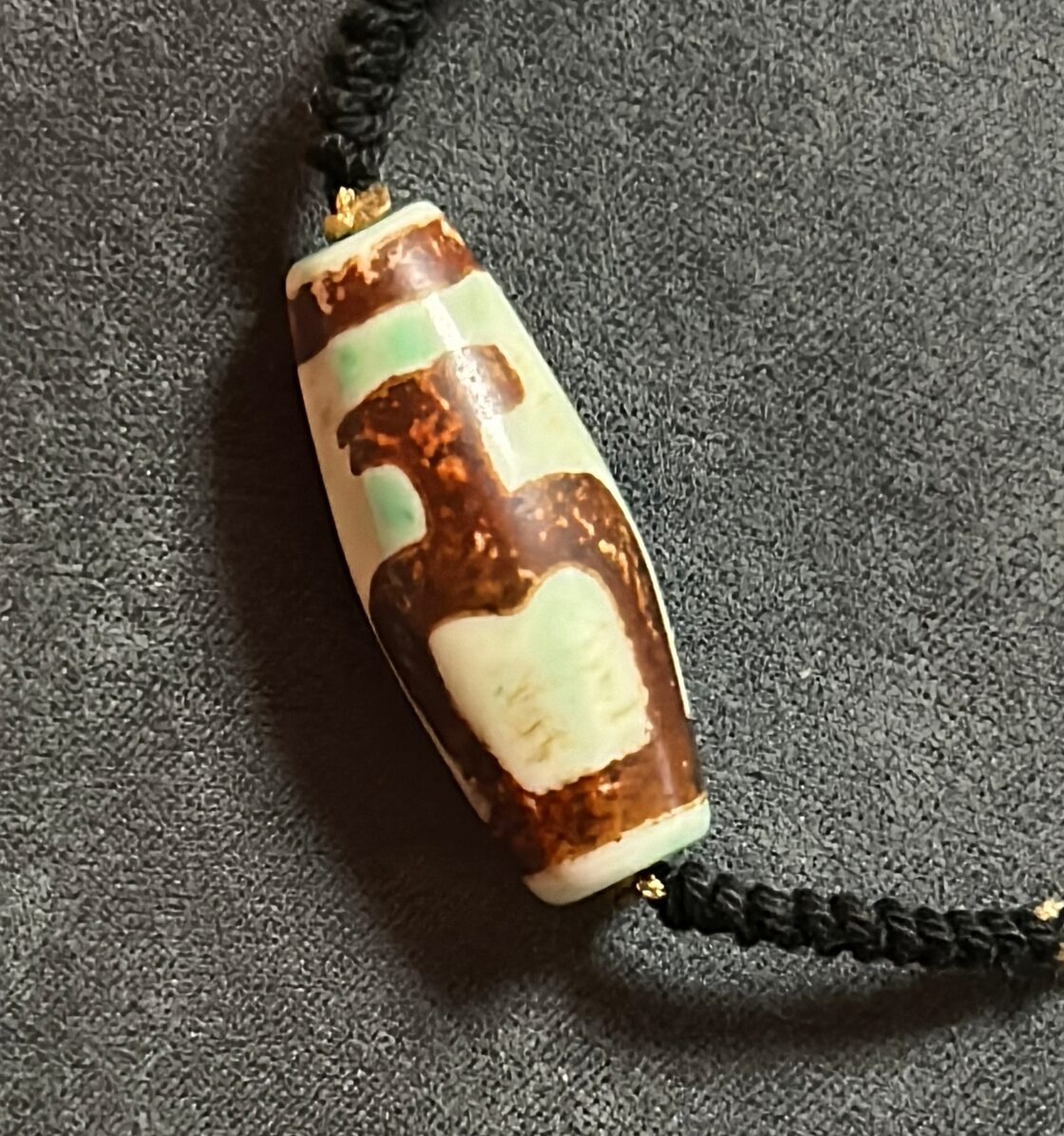 宝瓶天珠 ハンドメイド品 青稞供天珠 ネックレス ／チベット 天珠 dZi 