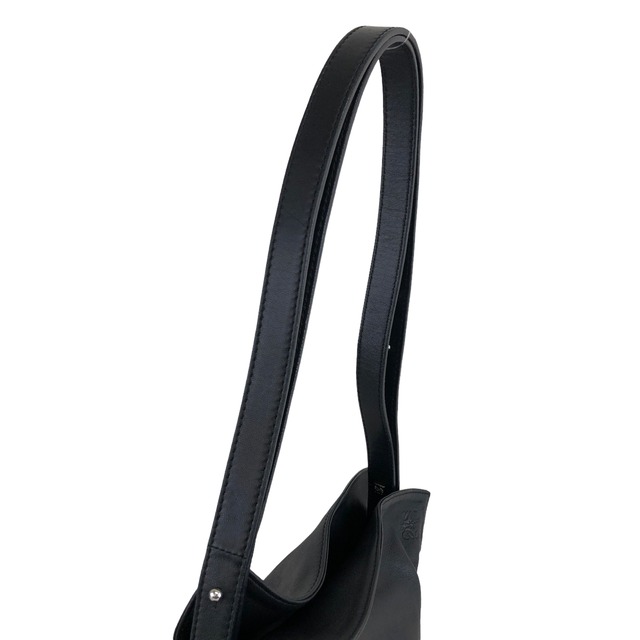 LOEWE ロエベ アナグラム フラメンコノット レザー 巾着 ショルダーバッグ ブラック ttzr2f